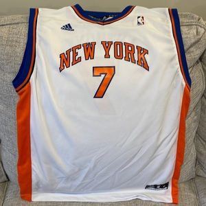 Boys Youth New York Knicks Carmelo Anthony Basketball Jersey #7 Size XL 18/20